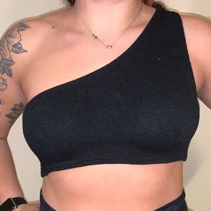 Black One shoulder crop top